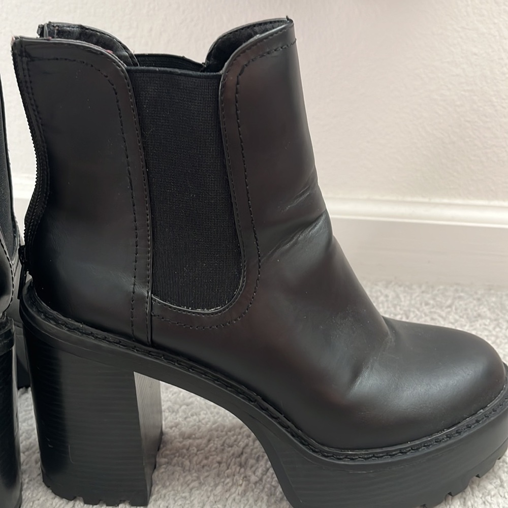 MADDEN GIRL KAMORA BLACK PLATFORM BOOTIES 9 - Picture 4 of 15